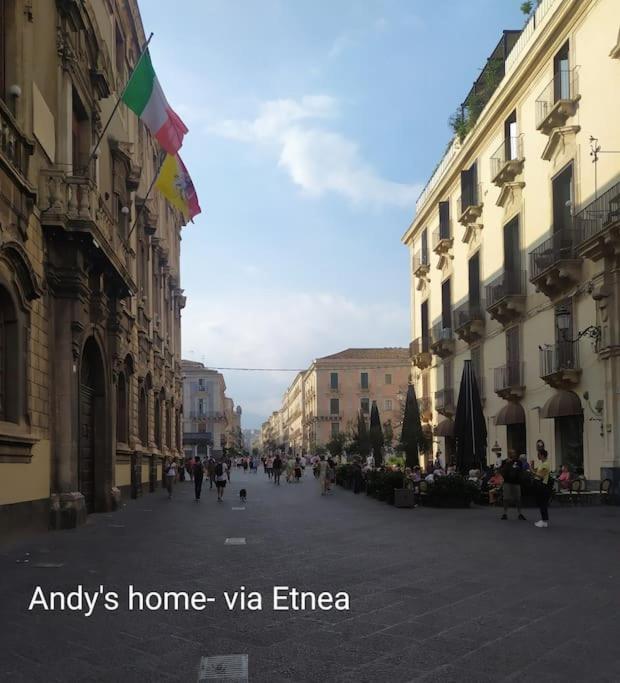 Andy'S Home คาตาเนีย ภายนอก รูปภาพ