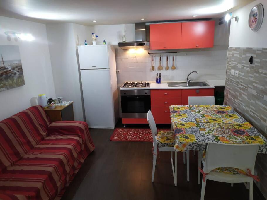 Andy'S Home คาตาเนีย ภายนอก รูปภาพ